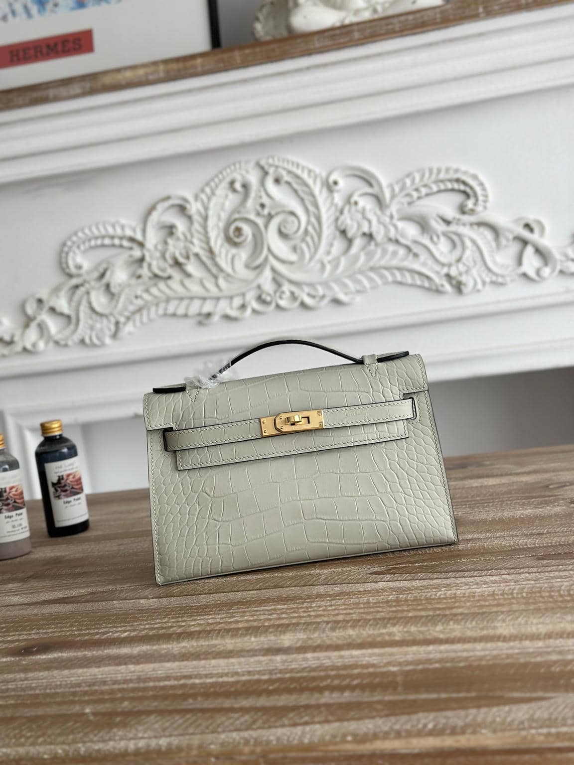 Kelly Crocodile-Embossed Cow Leather-28